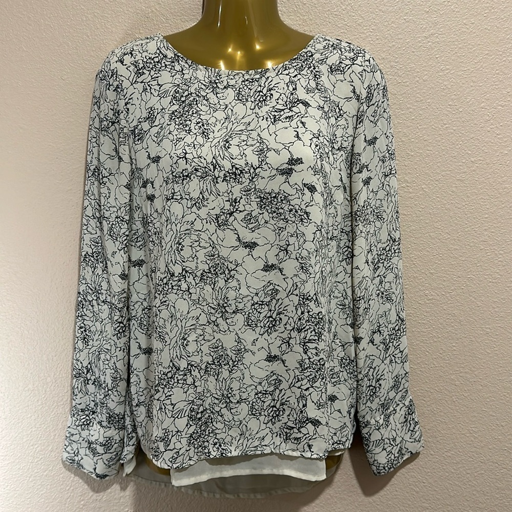 THE LIMITED Layered Floral Blouse, Size S, EUC.